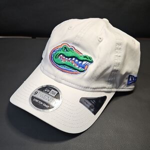 Florida Gators White Cap with Embroidered Logo And Stretch Snap